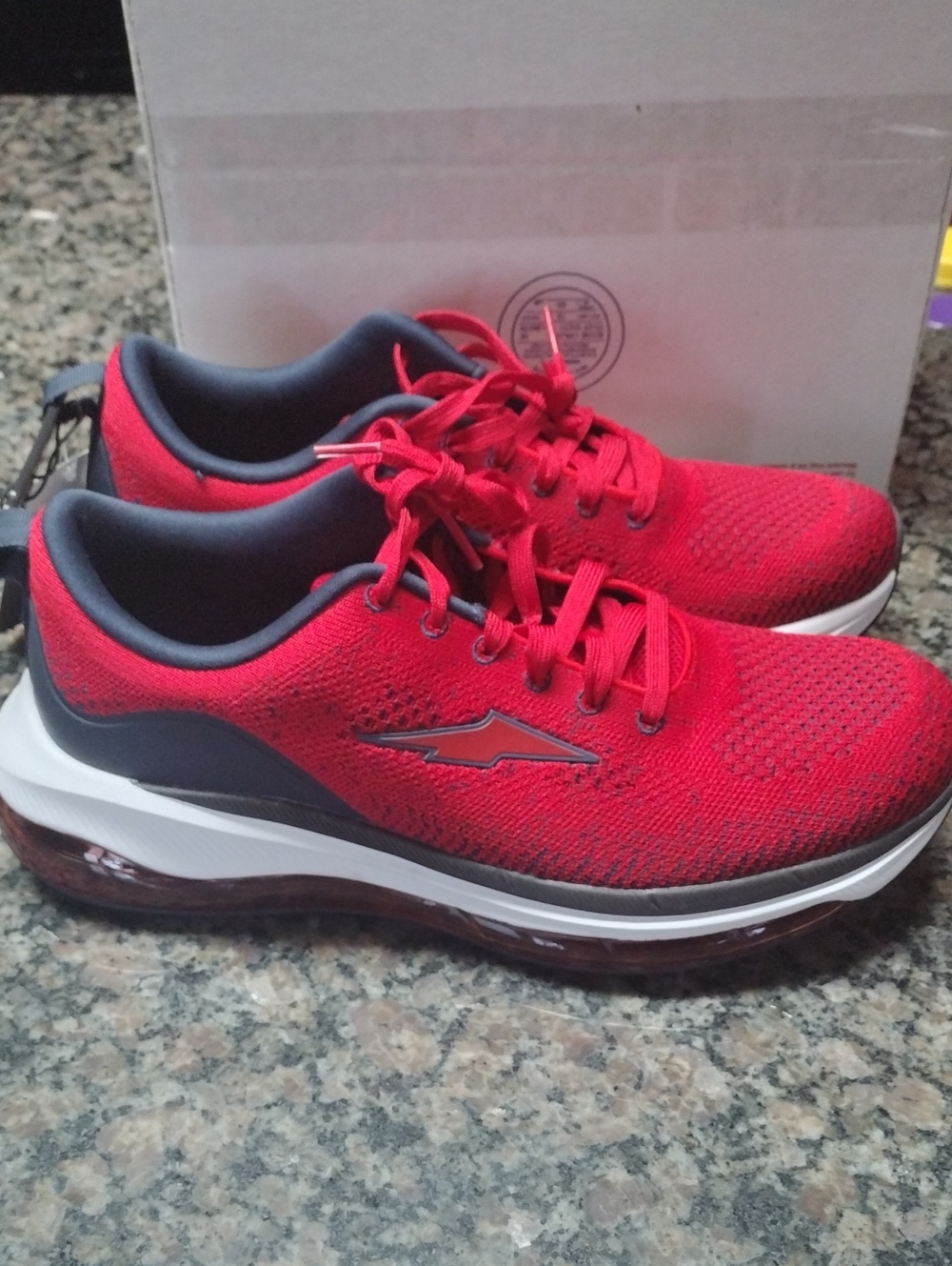AVIA 02 Air Sneaker Red Breathable Odor Control Lightweight Cushioned Size 11 Ne
